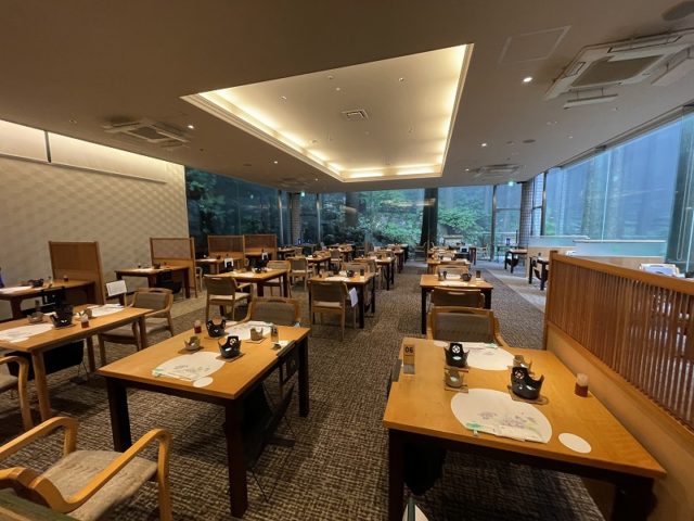 テーブルの高さ63㎝