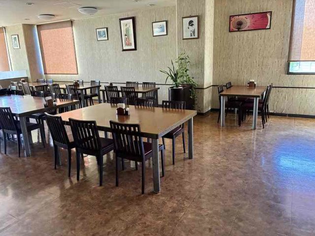 テーブルの高さ67㎝